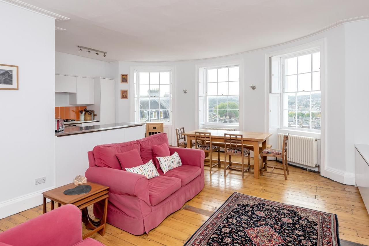Stunning Georgian Apartment In Central Bath Buitenkant foto