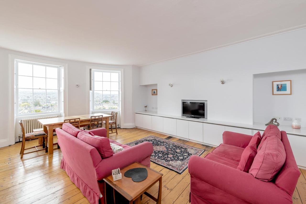 Stunning Georgian Apartment In Central Bath Buitenkant foto