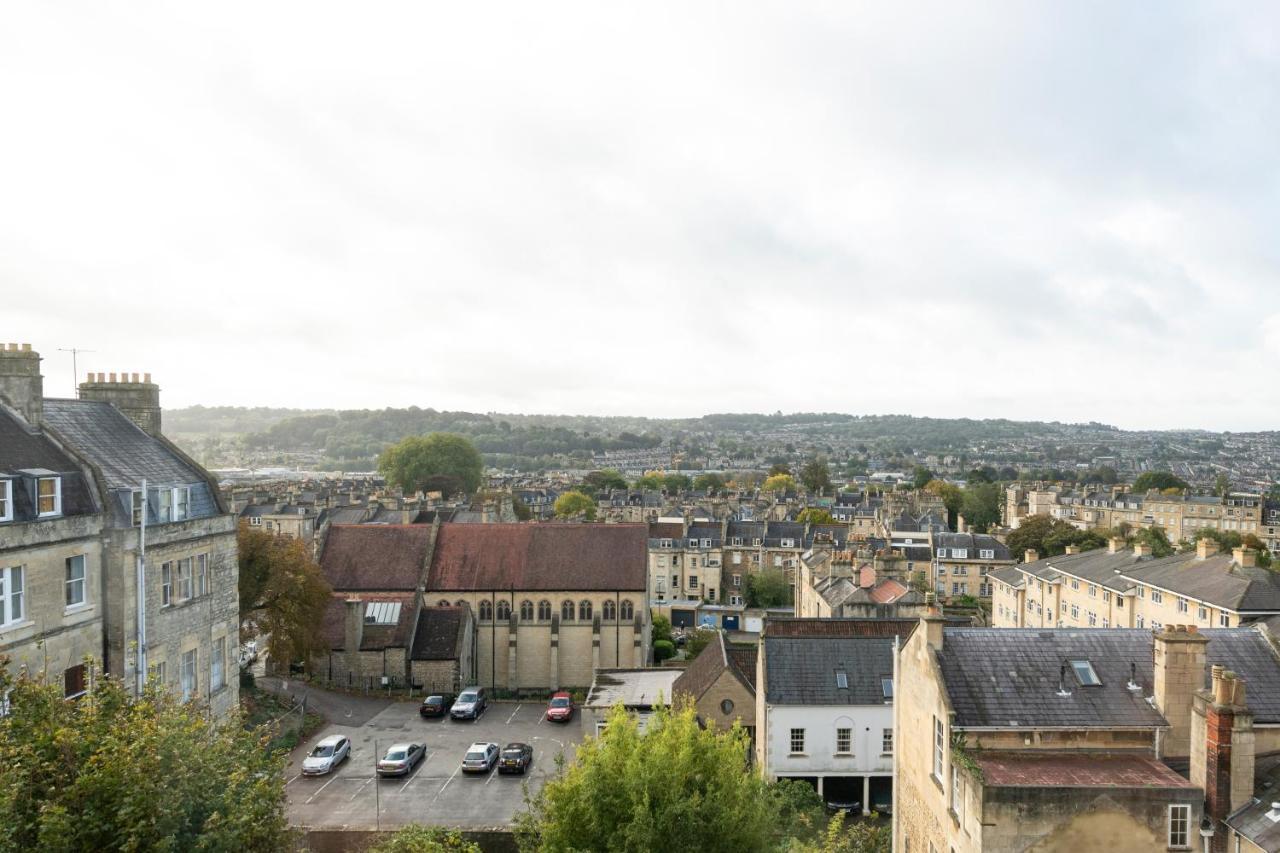 Stunning Georgian Apartment In Central Bath Buitenkant foto